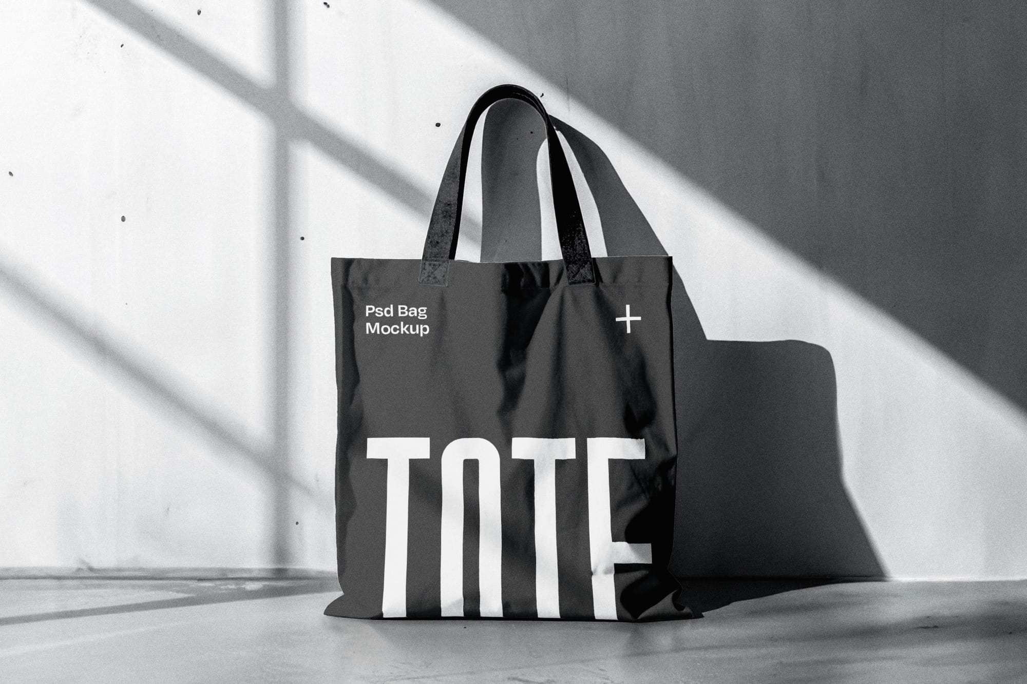 Realistic Branding Tote Bag Mockup